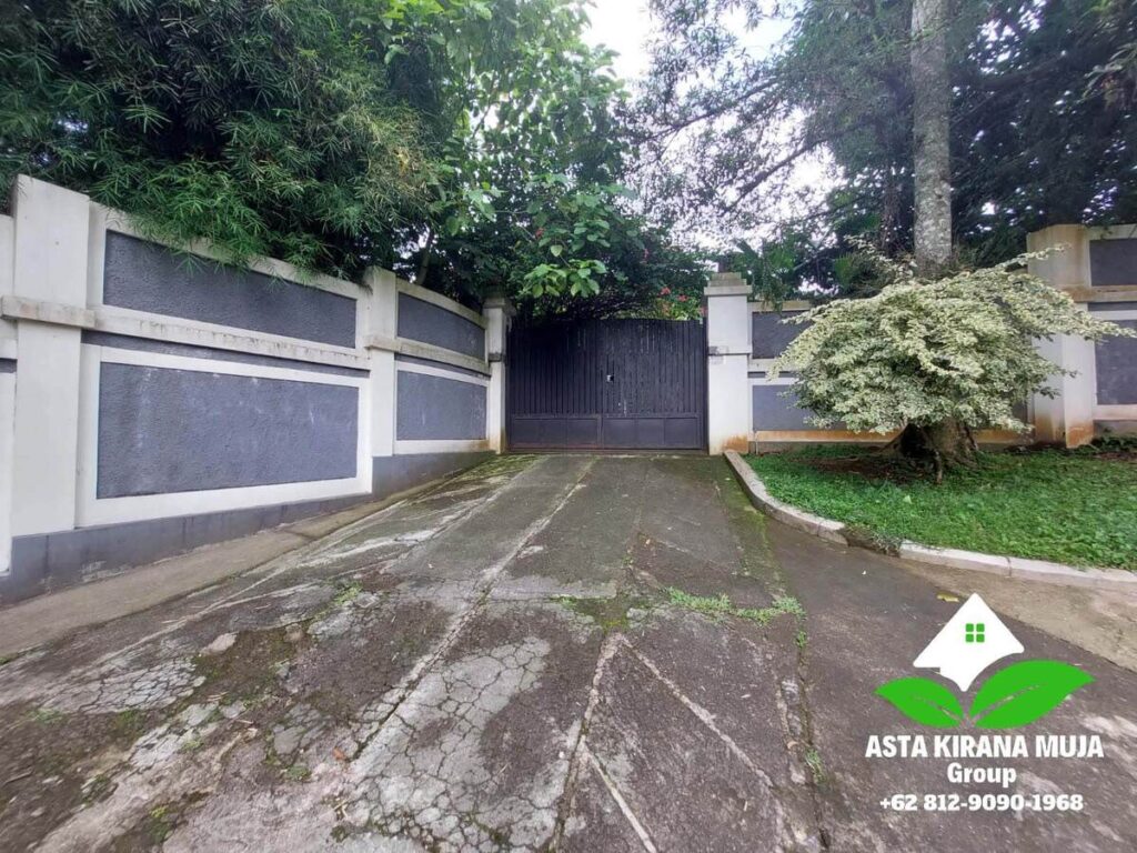 Gerbang Villa Kirana