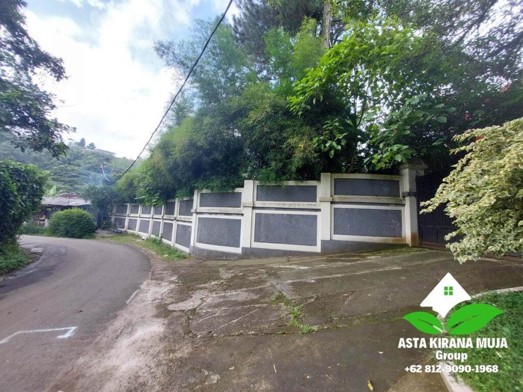 Gerbang Villa Kirana