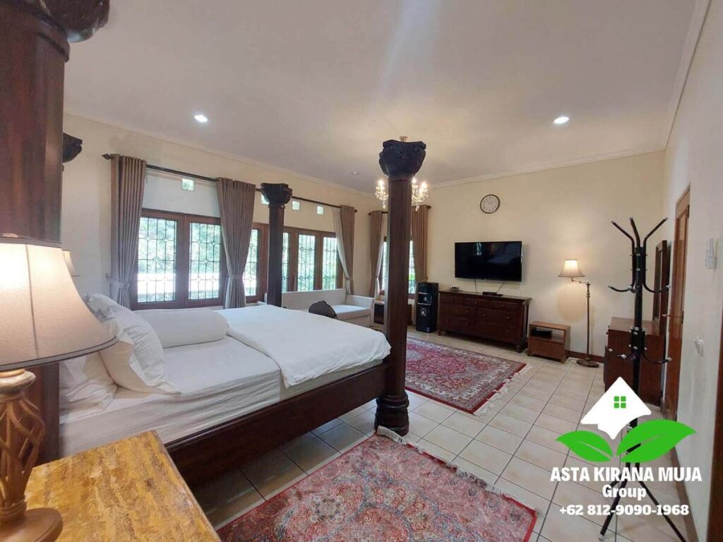 Kamar Utama Villa Kirana