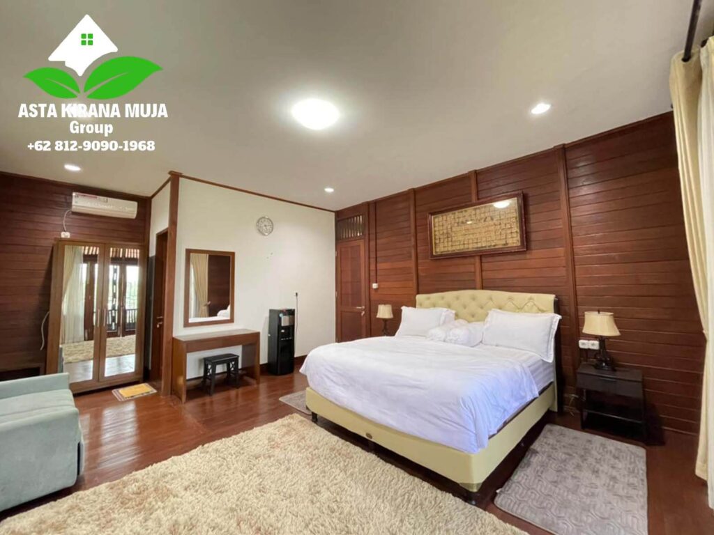 Kamar Utama Villa Muja