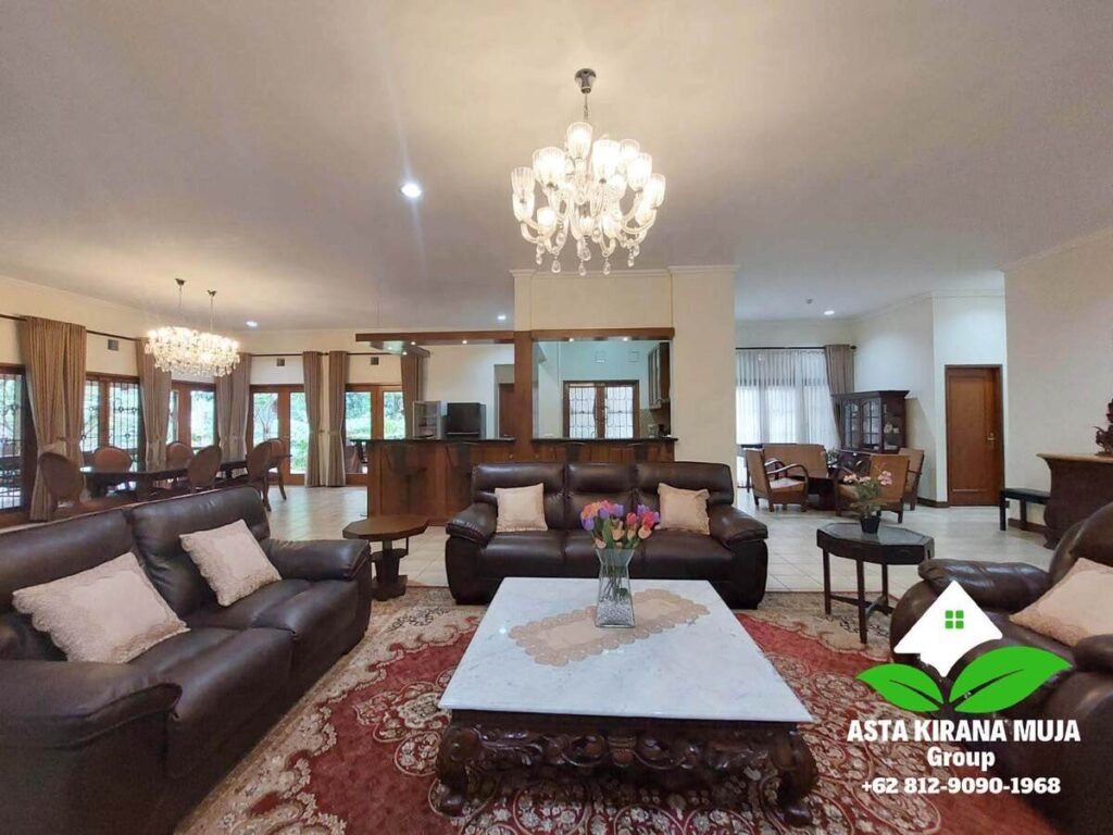 Ruang Keluarga Villa Kirana