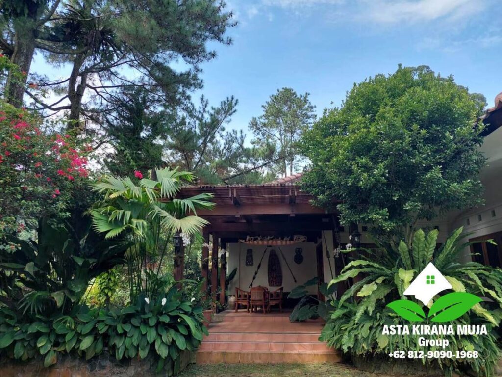 Teras Villa Kirana